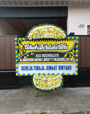 Papan Bunga Duka di Mekarwangi